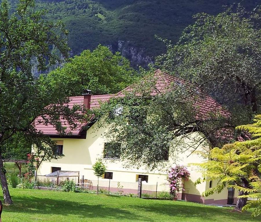Apartments And Rooms Oasis Of Peace Bovec Luaran gambar